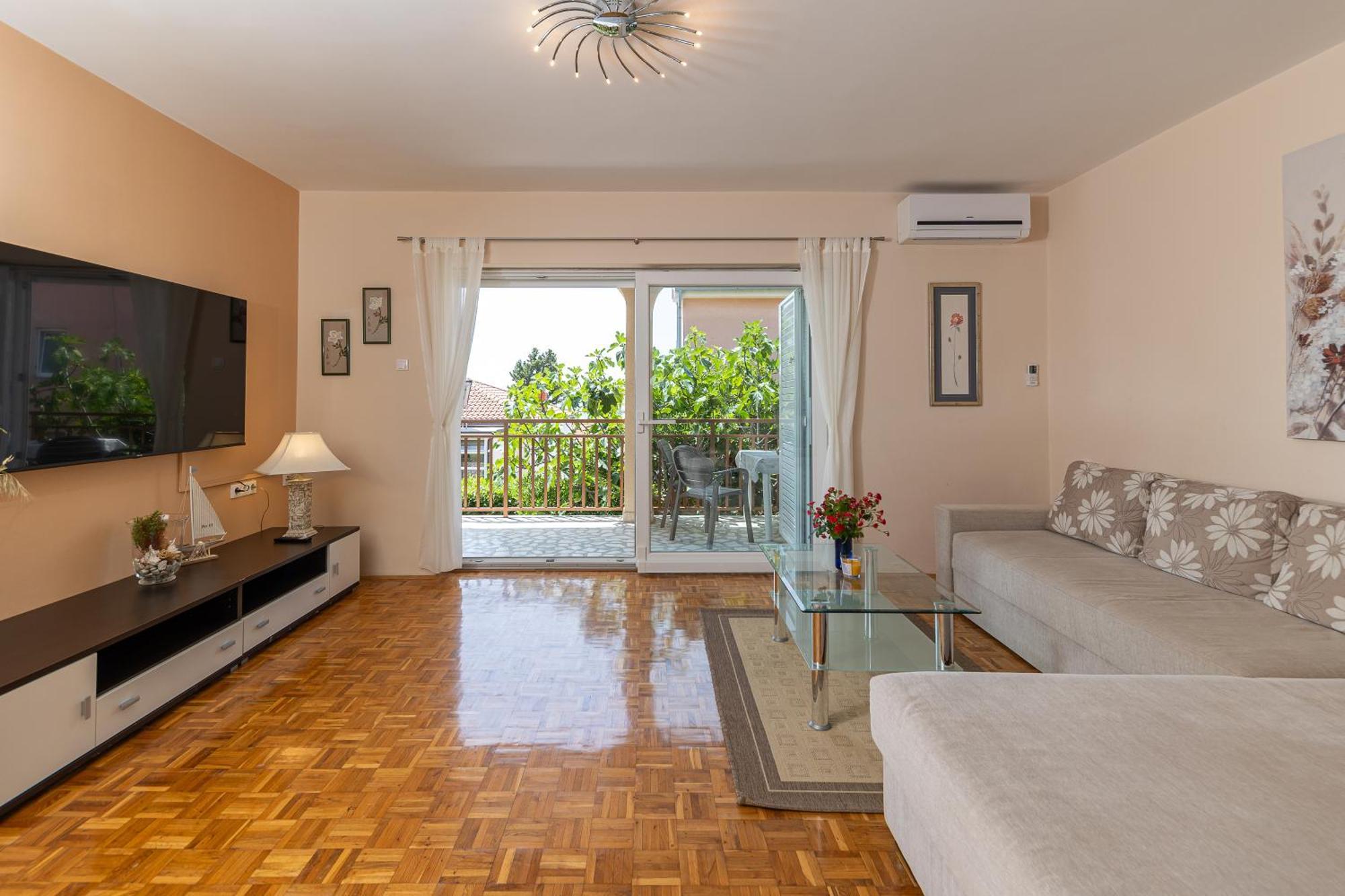 Apartments Nada Selce Exterior photo